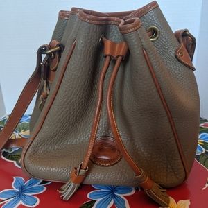 Vintage Dooney &  Bourke leather drawstring purse